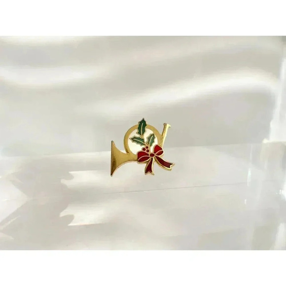 Gold T French Horn Bow Tie + Mistletoe Green & Red Enamel Christmas Pin | Brooch - Picture 5 of 8